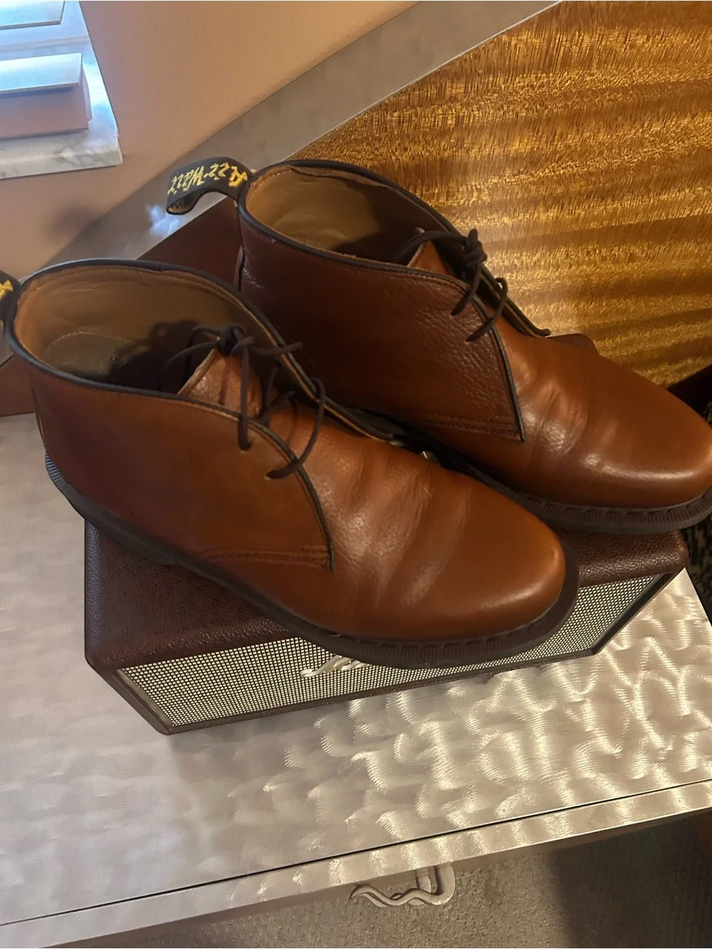 Dr. Martens premium brown